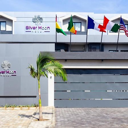 Silver Moon Hotel Αμπιτζάν Εξωτερικό φωτογραφία