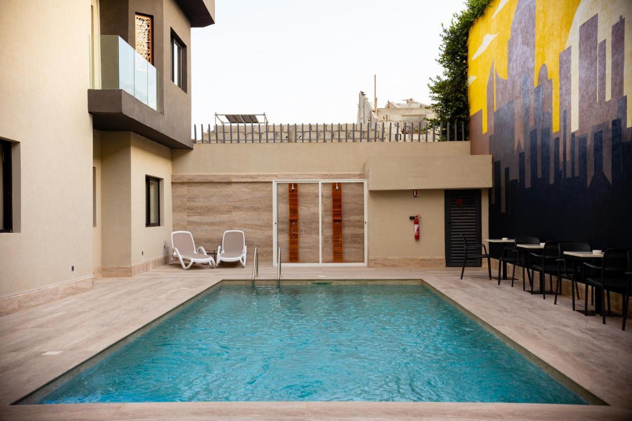 Silver Moon Hotel Αμπιτζάν Εξωτερικό φωτογραφία