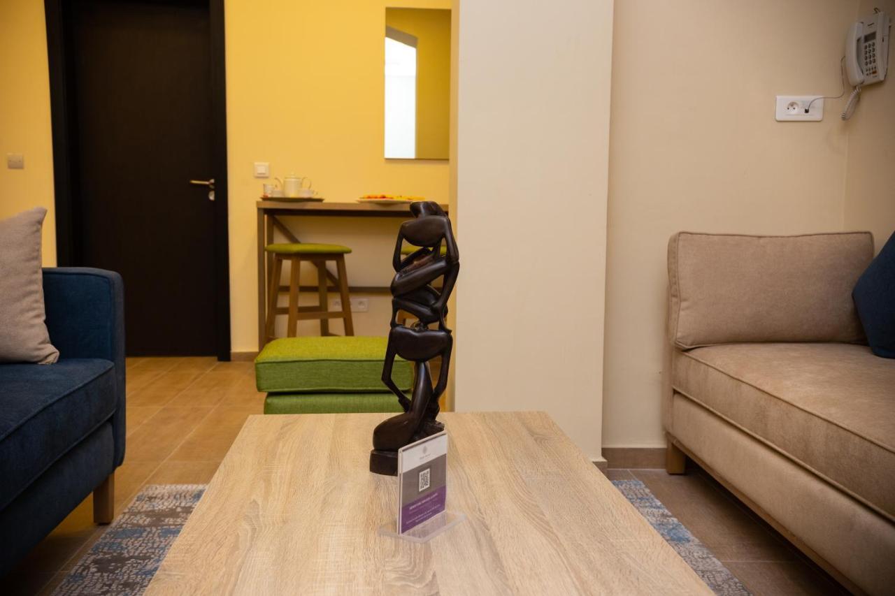 Silver Moon Hotel Αμπιτζάν Εξωτερικό φωτογραφία