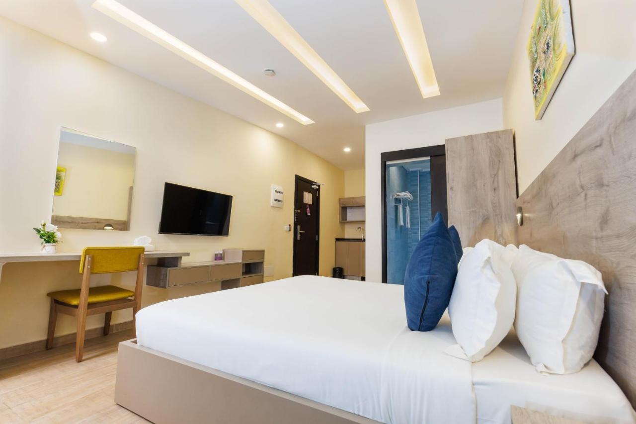 Silver Moon Hotel Αμπιτζάν Εξωτερικό φωτογραφία